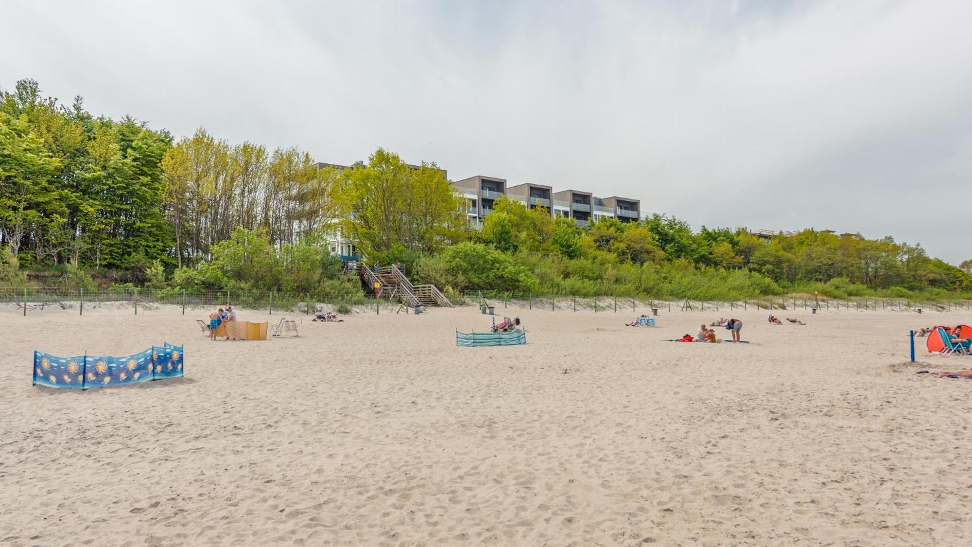 Apartament Szafirowy Od Strony Morza 119- Perlowa Przystan Holiday City Sianozety Luaran gambar
